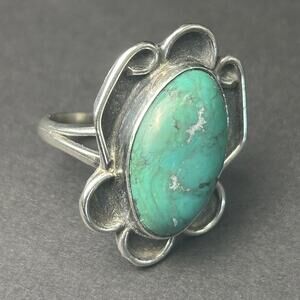 Vintage Navajo Turquoise Sterling Silver Ring (Unsigned) Size 5